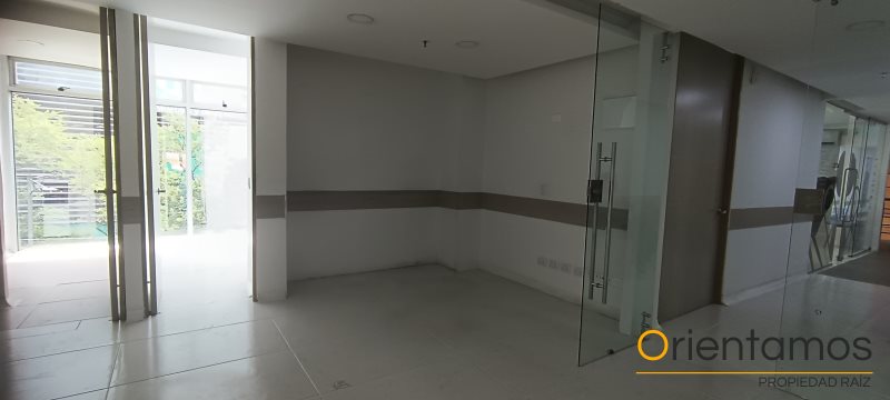 Oficina disponible para el arriendo en Envigado el codigo es 20216 foto numero 8