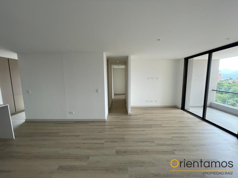 Apartamento disponible para el arriendo en Envigado el codigo es 19117 foto numero 8