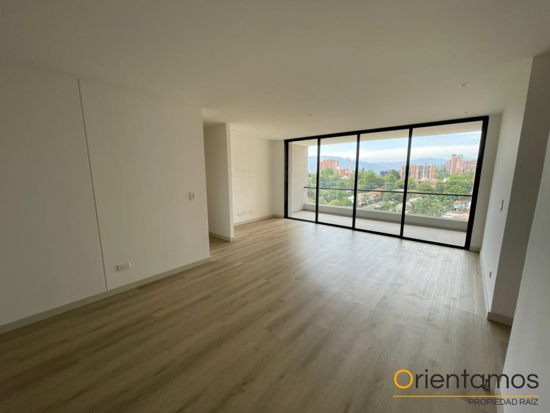 Apartamento disponible para el arriendo en Envigado el codigo es 19117 foto numero 2