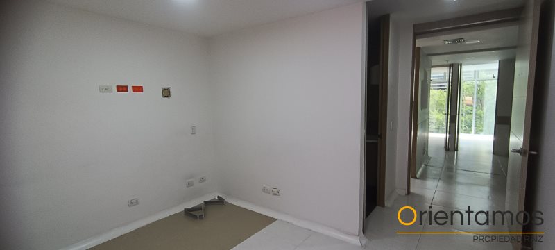 Oficina disponible para el arriendo en Envigado el codigo es 20216 foto numero 11