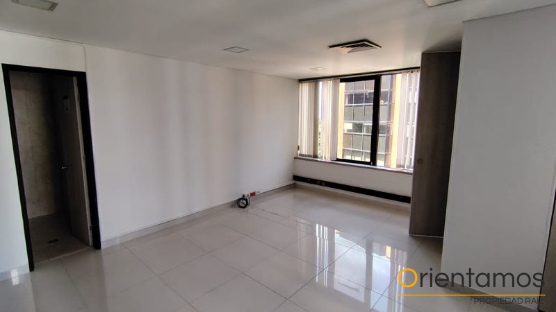 Oficina disponible para el arriendo en Medellín el codigo es 20473 foto numero 6