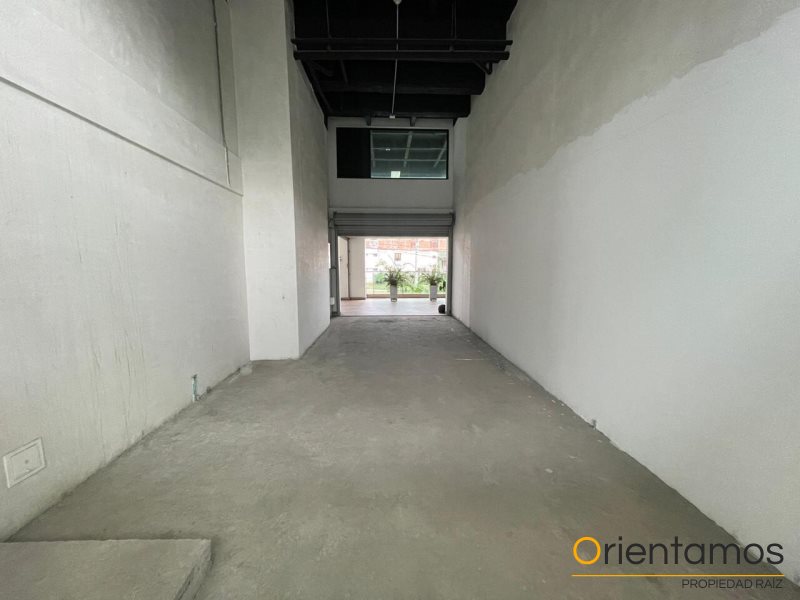 Local disponible para el arriendo en Medellín el codigo es 15891 foto numero 3