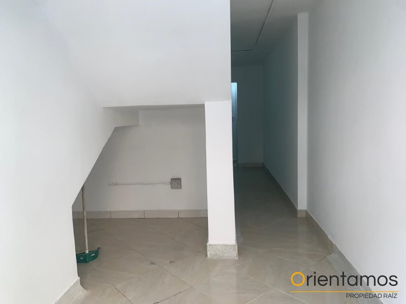 Local disponible para el arriendo en Envigado el codigo es 20381 foto numero 4