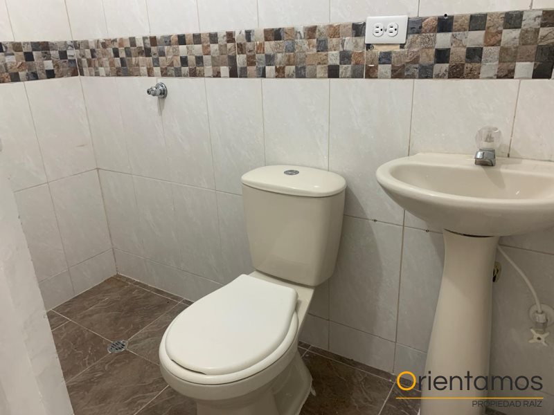 Local disponible para el arriendo en Envigado el codigo es 20381 foto numero 8
