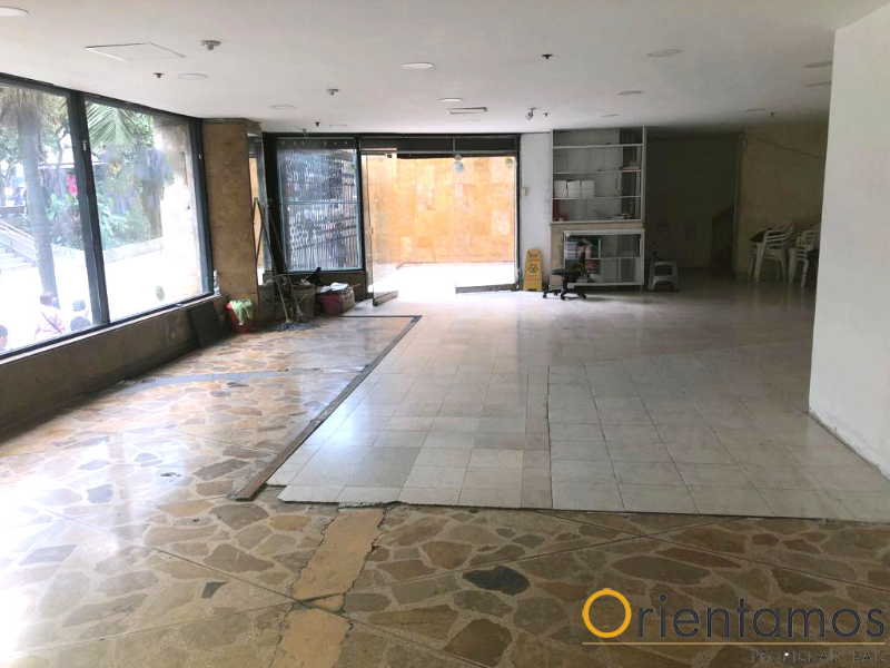 Local para el arriendo en Medellín - Centro el codigo es 17233 foto numero 5