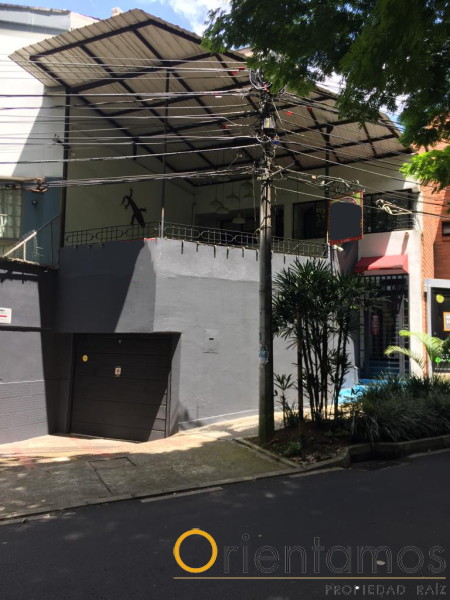 Casa para la venta en Medellin - El Poblado el codigo es 4626 foto numero 2