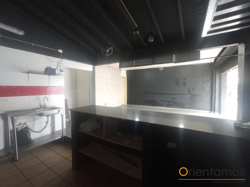 Local disponible para el arriendo en Envigado el codigo es 20105 foto numero 4