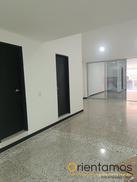 Oficina-Local disponible para el arriendo en Medellín el codigo es 20091 foto numero 6