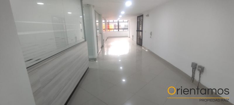 Oficina disponible para el arriendo en Medellín el codigo es 20214 foto numero 3