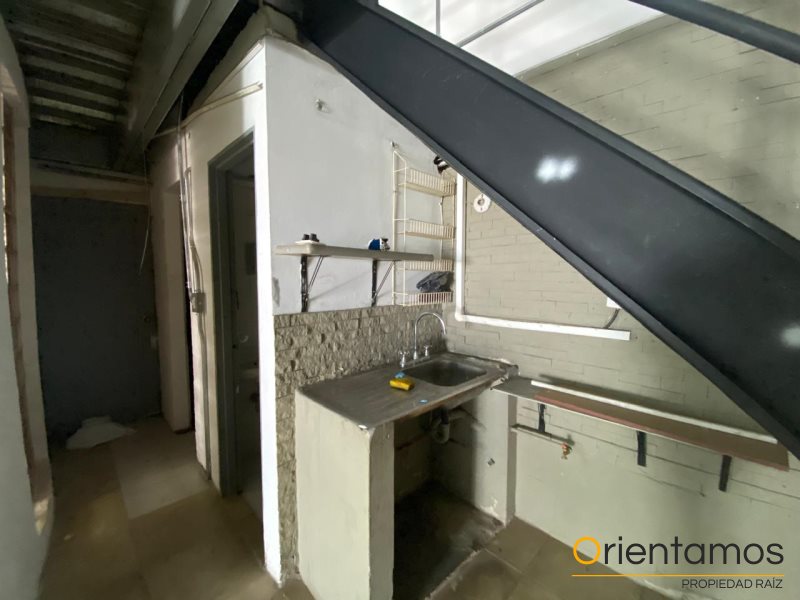 Local para el arriendo en Medellín - Belen el codigo es 20584 foto numero 4