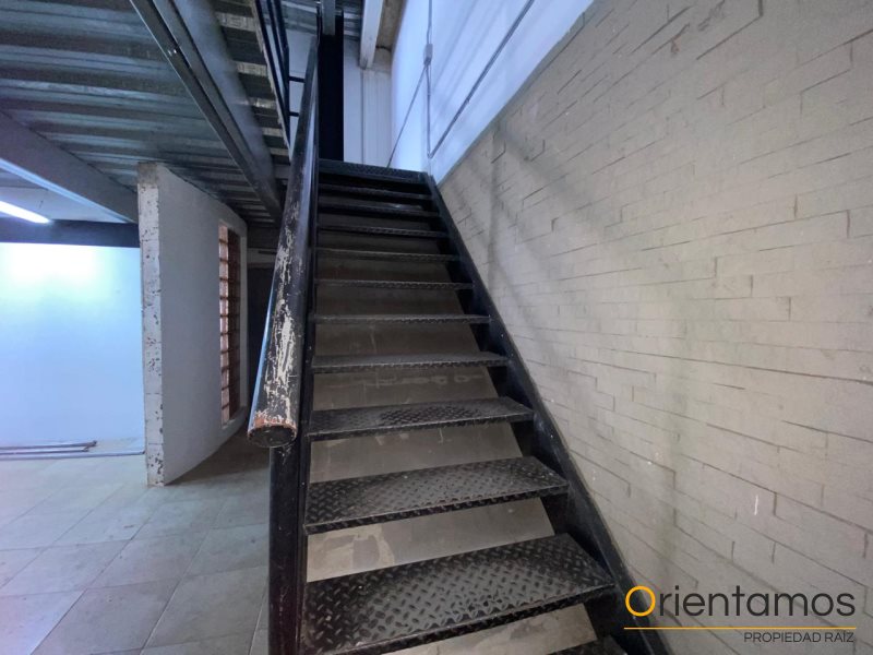 Local para el arriendo en Medellín - Belen el codigo es 20584 foto numero 3