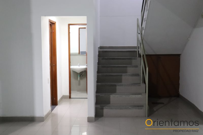 Bodega disponible para el arriendo en Medellín el codigo es 20094 foto numero 8