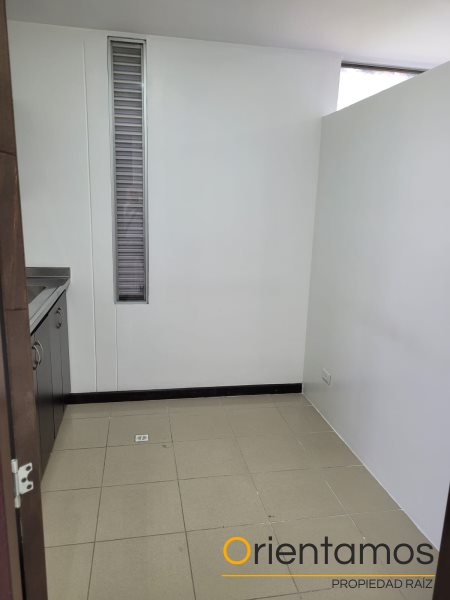 Oficina disponible para el arriendo en Medellín el codigo es 20066 foto numero 5