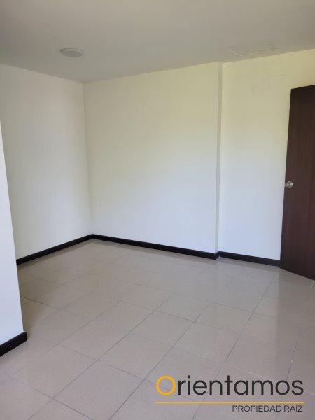 Oficina disponible para el arriendo en Medellín el codigo es 20066 foto numero 3