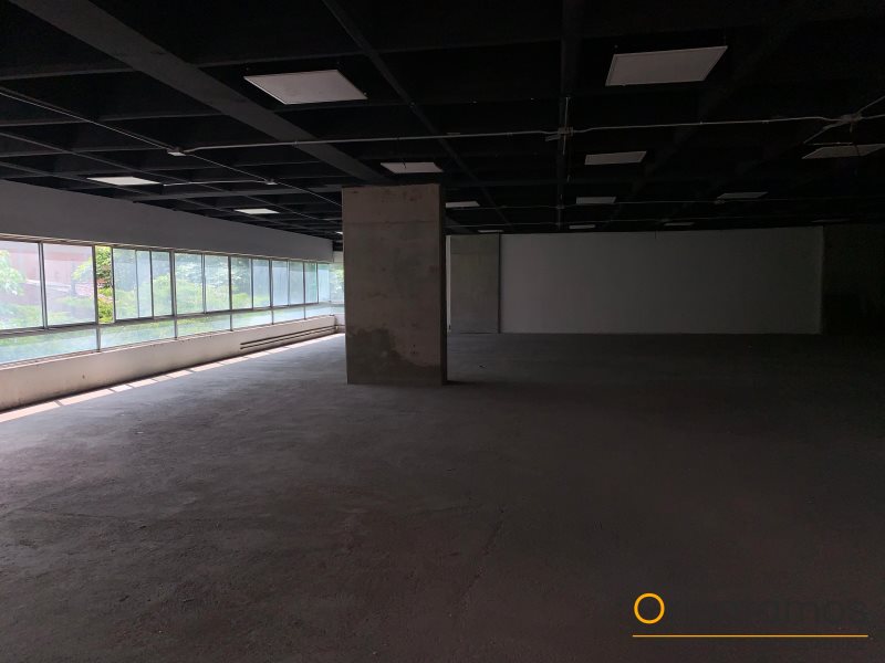 Local disponible para venta o arriendo en Envigado el codigo es 20486 foto numero 8