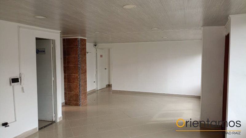 Oficina para el arriendo en Medellín - La 80 el codigo es 16584 foto numero 5