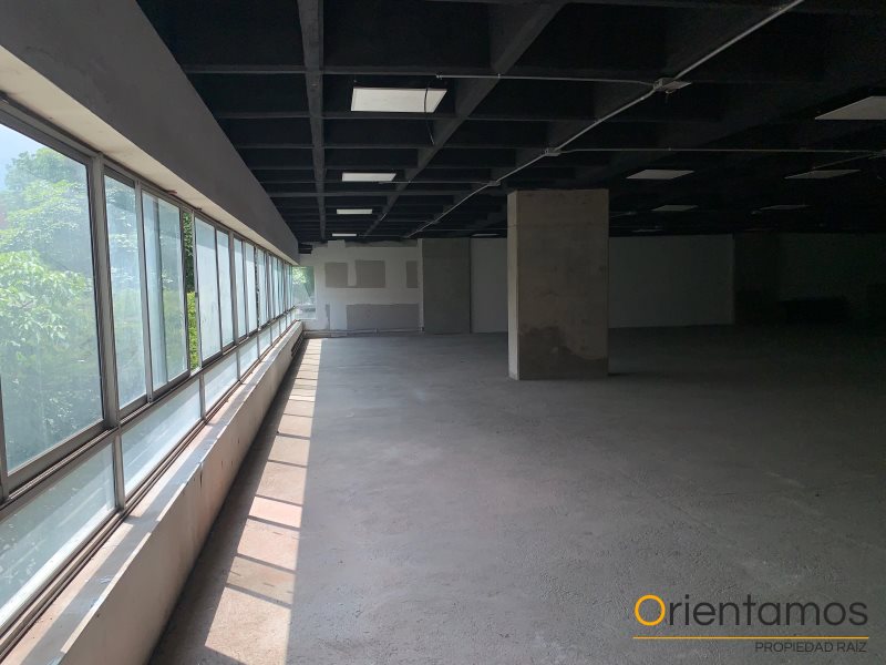Local disponible para venta o arriendo en Envigado el codigo es 20486 foto numero 13