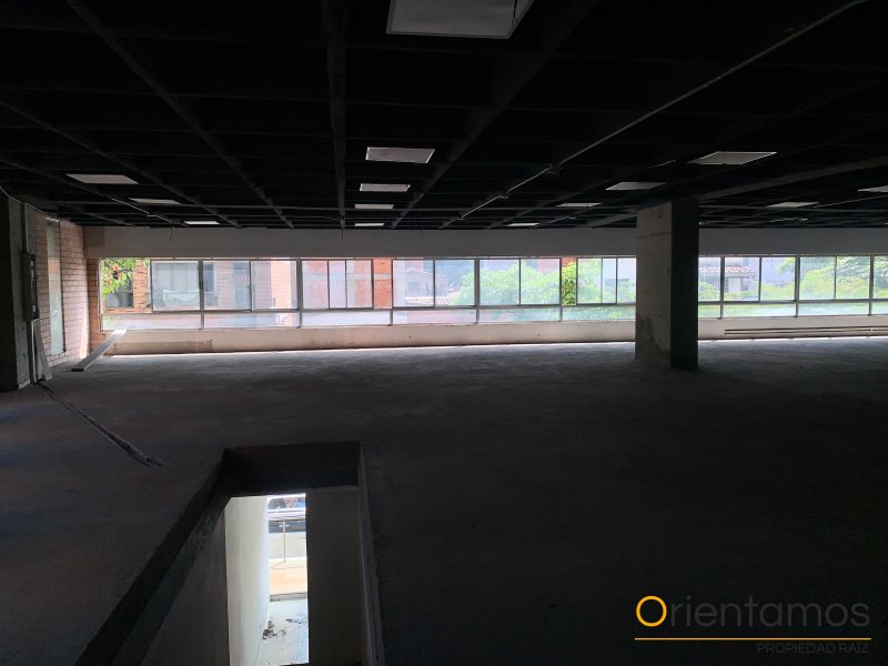 Local disponible para venta o arriendo en Envigado el codigo es 20486 foto numero 16