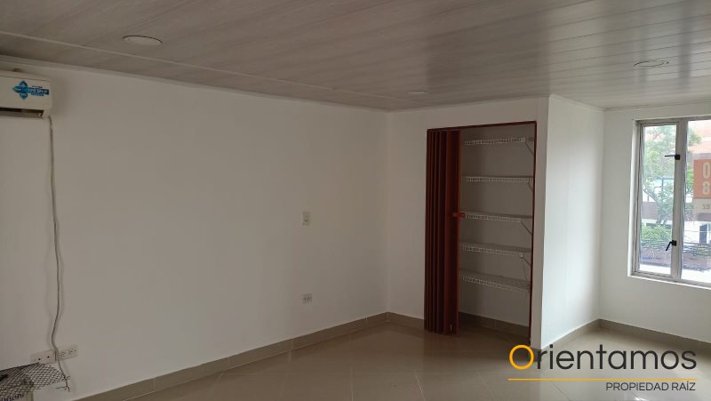 Oficina para el arriendo en Medellín - La 80 el codigo es 16584 foto numero 10