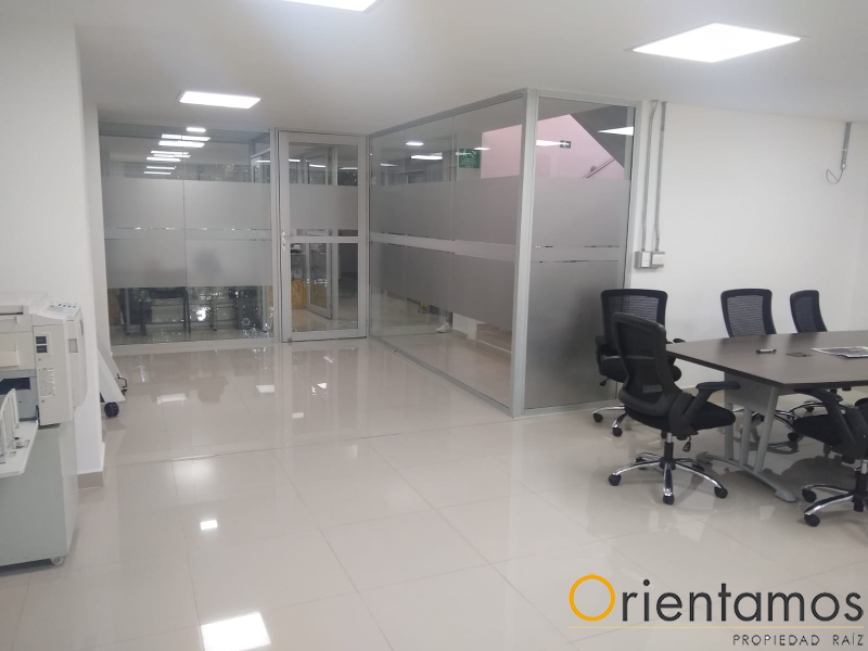 Oficina disponible para el arriendo en Medellín el codigo es 13663 foto numero 2