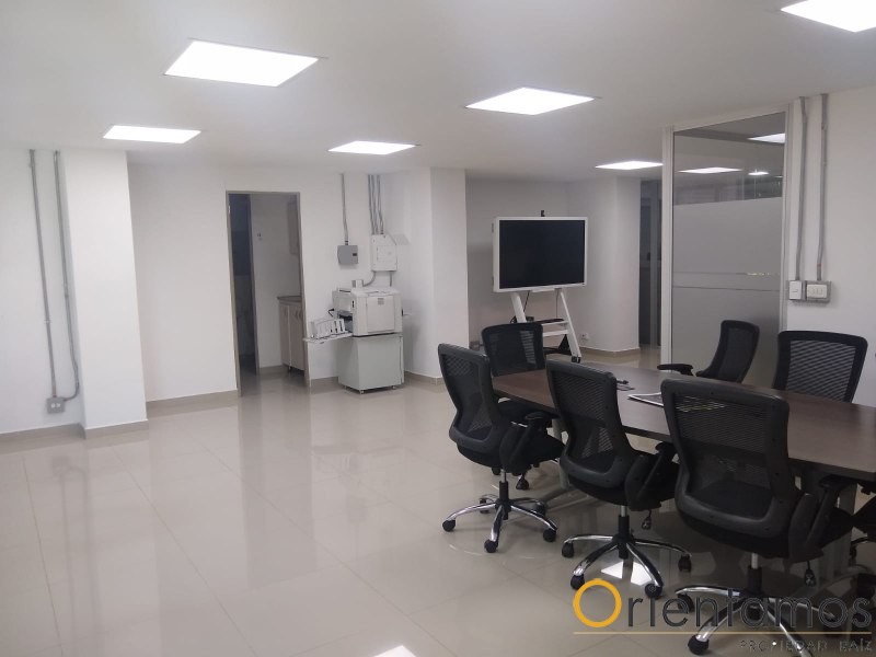 Oficina disponible para el arriendo en Medellín el codigo es 13663 foto numero 4