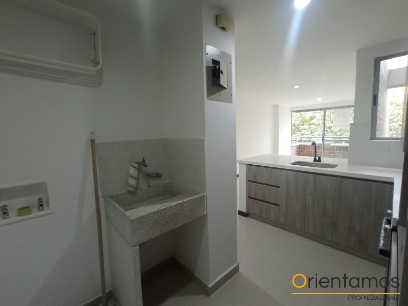 Apartamento disponible para el arriendo en Envigado el codigo es 20254 foto numero 10