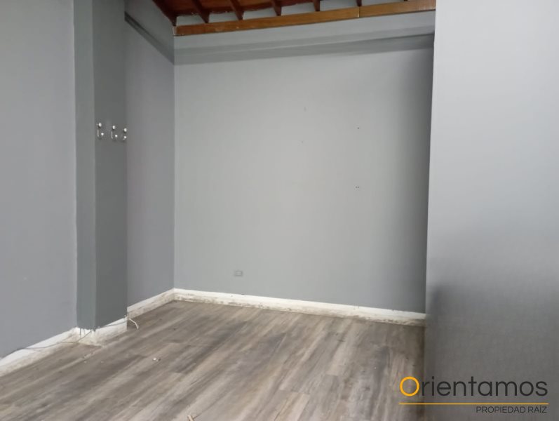 Local disponible para el arriendo en Medellín el codigo es 20140 foto numero 3