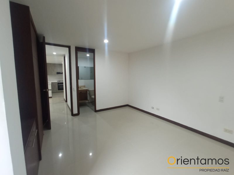 Apartamento disponible para el arriendo en Envigado el codigo es 20254 foto numero 19