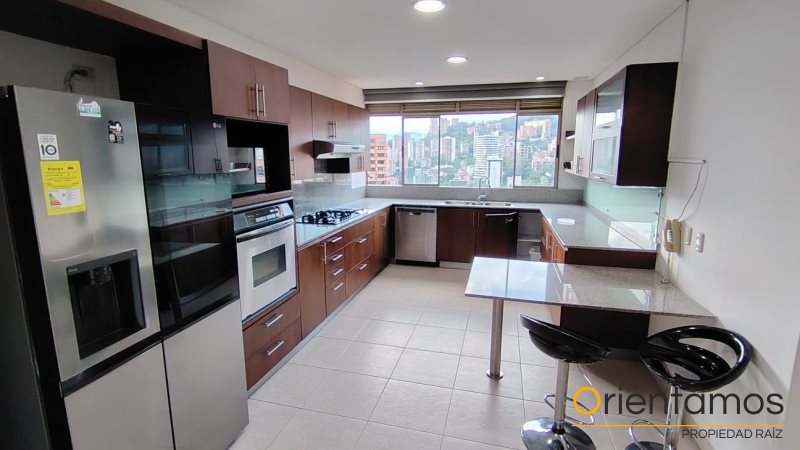 Apartamento disponible para el arriendo en Medellín el codigo es 20501 foto numero 14
