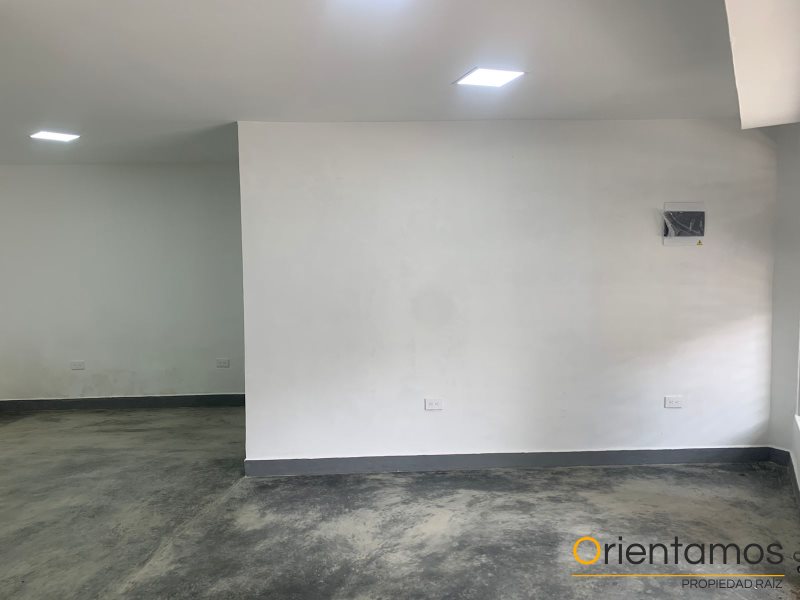Local disponible para el arriendo en Medellín el codigo es 18979 foto numero 5