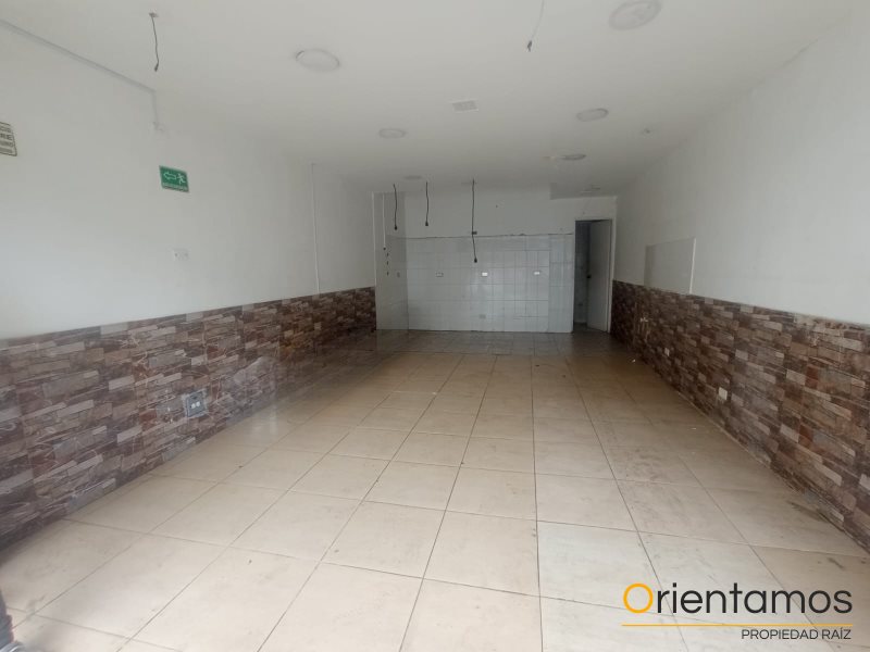 Local disponible para el arriendo en Envigado el codigo es 20106 foto numero 3