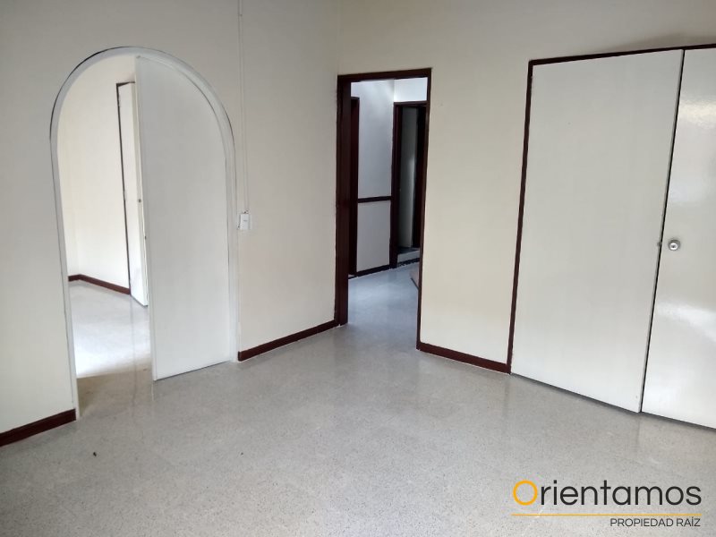 Oficina disponible para el arriendo en Medellín el codigo es 18825 foto numero 10