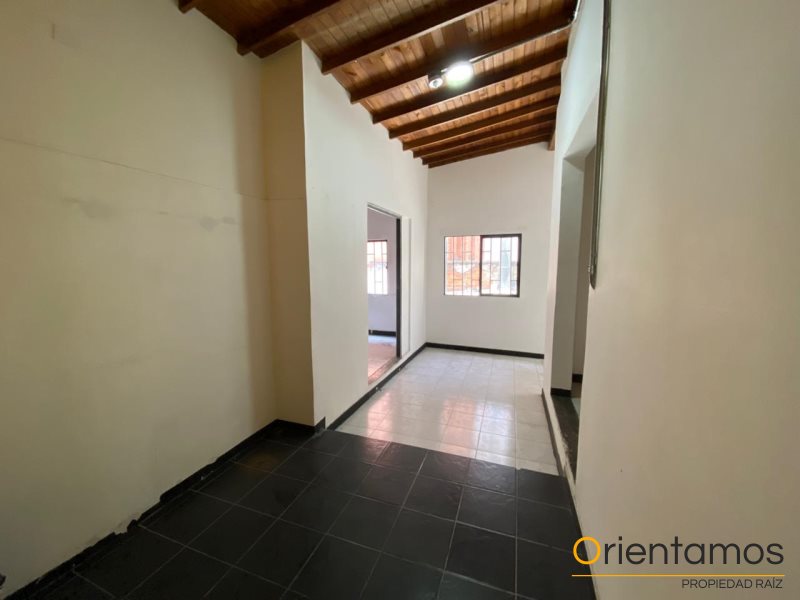 Local disponible para el arriendo en Medellín el codigo es 20525 foto numero 3