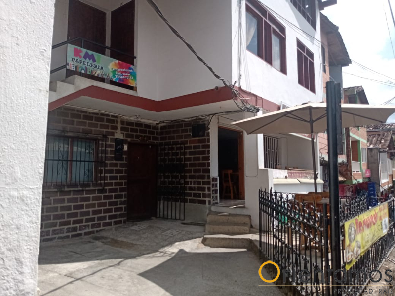 Casa-Local disponible para la venta en Rionegro el codigo es 16253 foto numero 2