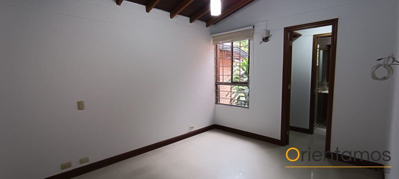 Casa disponible para el arriendo en Envigado el codigo es 19341 foto numero 9