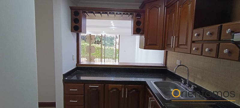 Casa disponible para el arriendo en Envigado el codigo es 19341 foto numero 10