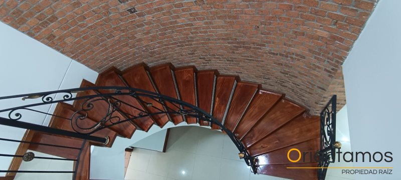 Casa disponible para el arriendo en Envigado el codigo es 19341 foto numero 7