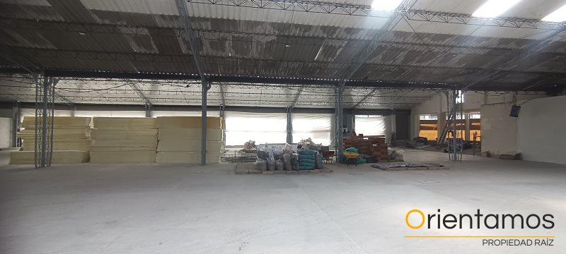 Bodega disponible para el arriendo en Medellín el codigo es 17069 foto numero 6