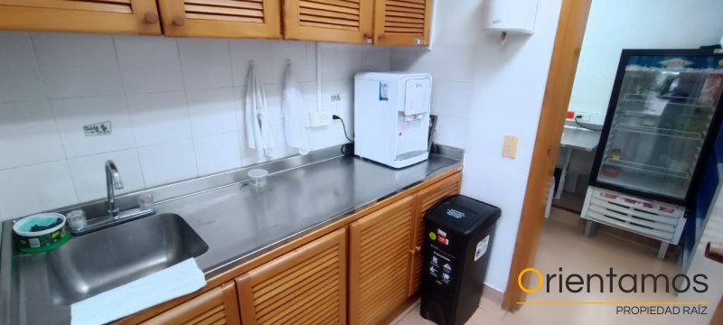 Oficina disponible para el arriendo en Medellín el codigo es 19166 foto numero 9