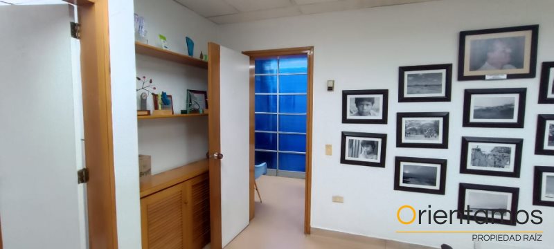 Oficina disponible para el arriendo en Medellín el codigo es 19166 foto numero 19