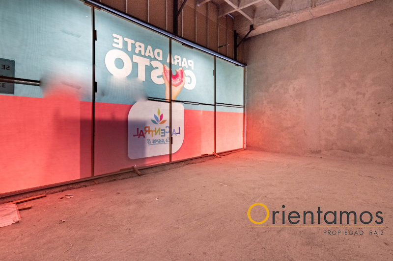 Local disponible para el arriendo en Medellín el codigo es 17682 foto numero 2