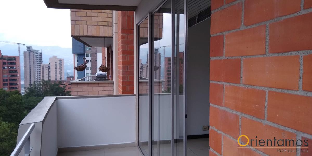 Apartamento disponible para la venta en Medellin el codigo es 1102 foto numero 21