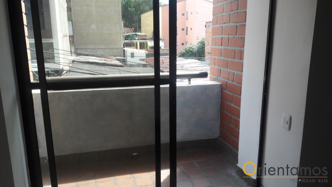 Casa disponible para el arriendo en Medellin el codigo es 12158 foto numero 26