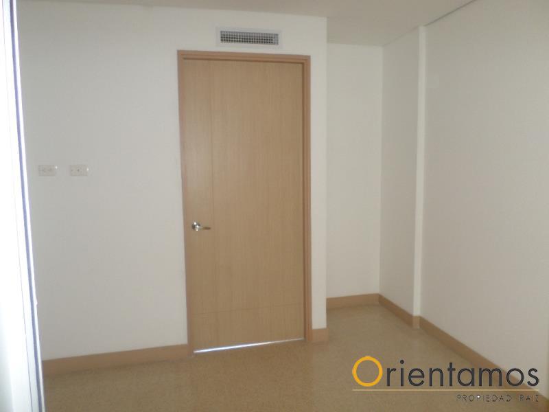 Oficina disponible para venta o arriendo en Rionegro el codigo es 15881 foto numero 3