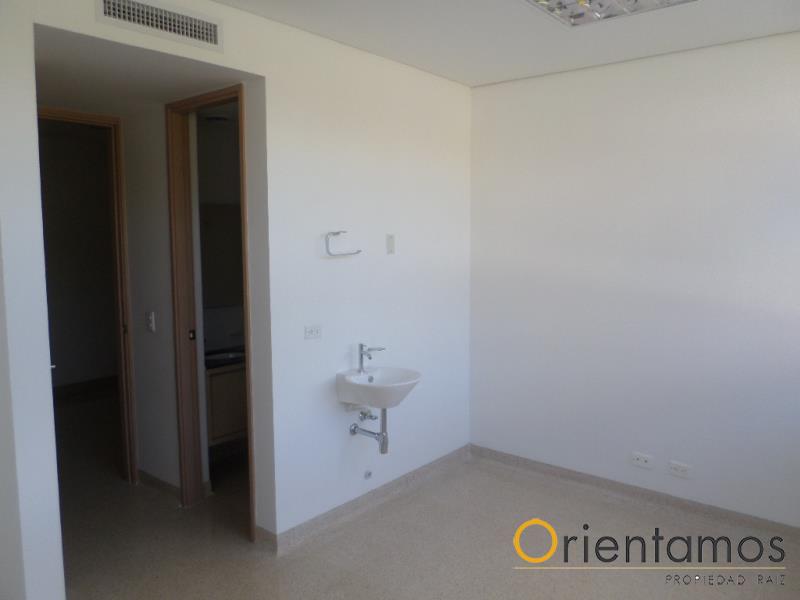 Oficina disponible para venta o arriendo en Rionegro el codigo es 15881 foto numero 6