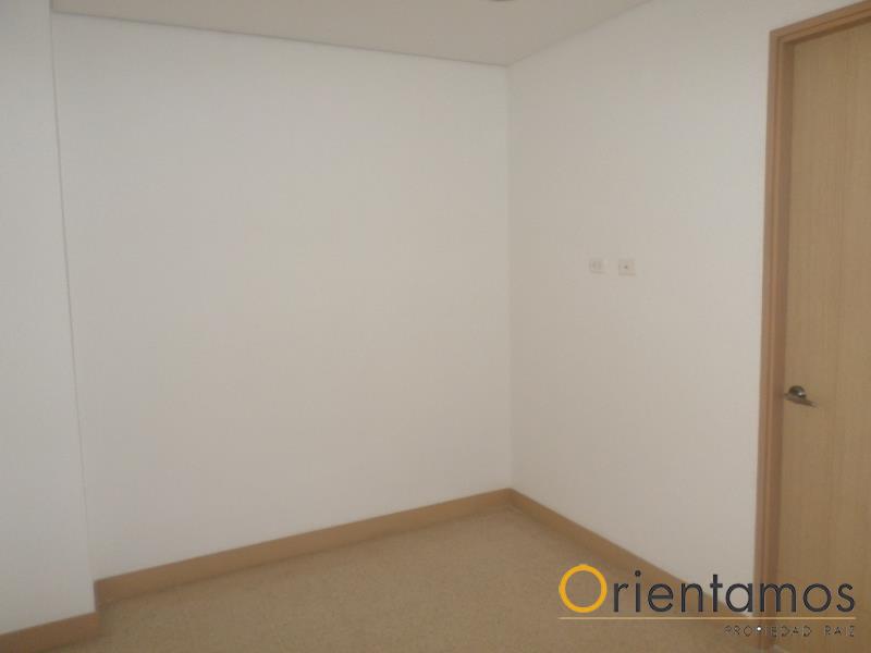 Oficina disponible para venta o arriendo en Rionegro el codigo es 15881 foto numero 2