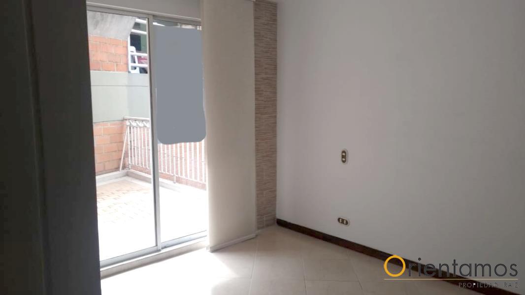 Apartamento disponible para la venta en Medellin el codigo es 16384 foto numero 4