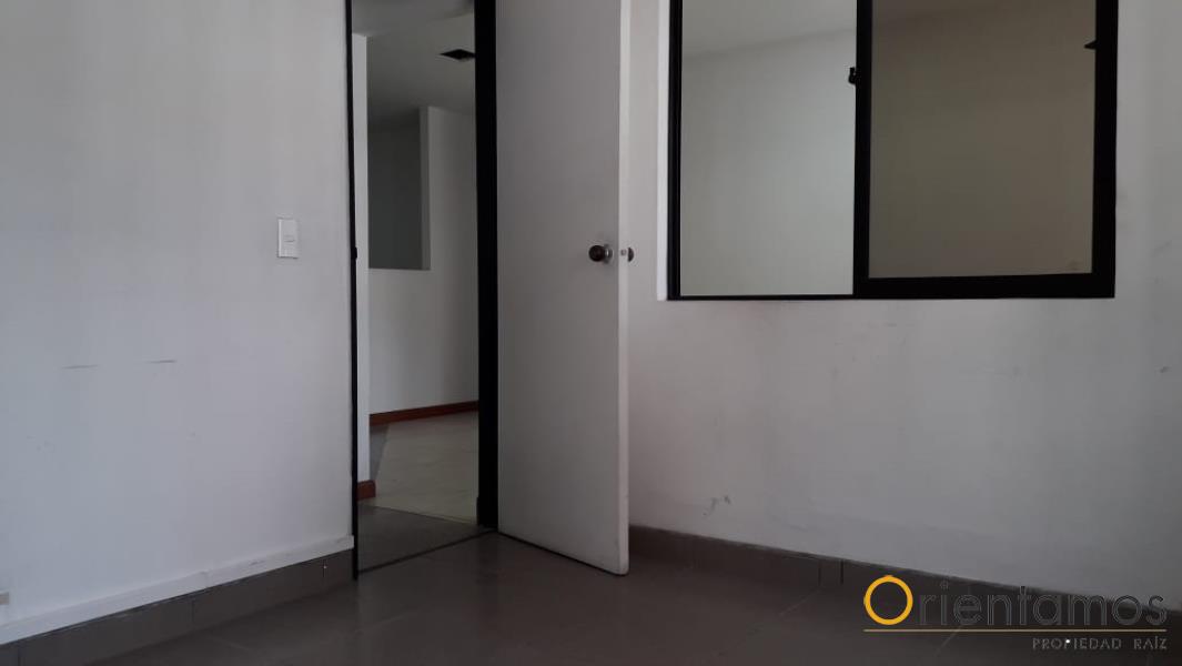 Local disponible para el arriendo en Medellín el codigo es 2155 foto numero 10